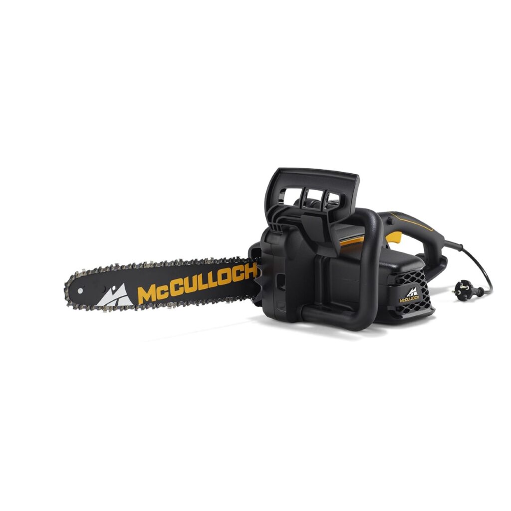 Introduction Notre tronçonneuse électrique professionnelle est conçue pour répondre à vos besoins de tronçonnage dans votre jardin, offrant une puissance d'abattage exceptionnelle et une sécurité accrue pour des performances optimales. Puissance d’Abattage Élevée La tronçonneuse légère de notre gamme se distingue par sa vitesse élevée de chaîne, ce qui en fait l'outil idéal pour une variété de travaux de tronçonnage dans votre jardin. Que vous ayez besoin de couper du bois de chauffage ou de tailler des branches, notre tronçonneuse répondra à vos attentes avec efficacité. Sécurité Garantie La sécurité est notre priorité, c'est pourquoi notre tronçonneuse est équipée d'un frein de chaîne automatique. Ce dispositif garantit une sécurité accrue lors du tronçonnage en arrêtant automatiquement la chaîne en cas de recul ou de rebond. L'activation du frein est clairement indiquée par un rectangle rouge, assurant une utilisation en toute confiance. Facilité d’Utilisation Optimisée Nous avons conçu notre tronçonneuse pour offrir une expérience d'utilisation fluide et intuitive. Le tendeur de chaîne latéral permet un réglage facile de la tension de la chaîne, assurant ainsi des coupes précises à tout moment. De plus, le dispositif pratique de décharge du câble facilite le travail en éliminant les obstacles et en permettant une manipulation plus rapide de l'outil. Affichage du Niveau de Carburant Pour une maintenance efficace de votre tronçonneuse, nous avons intégré un affichage du niveau d'huile. Cet affichage permet un contrôle rapide du niveau de carburant, facilitant ainsi la planification de l'entretien et prolongeant la durée de vie de votre équipement. Conclusion En choisissant notre tronçonneuse électrique professionnelle, vous optez pour la qualité, la sécurité et la performance. Que vous soyez un professionnel ou un amateur passionné de jardinage, notre tronçonneuse répondra à vos besoins avec efficacité et fiabilité.
